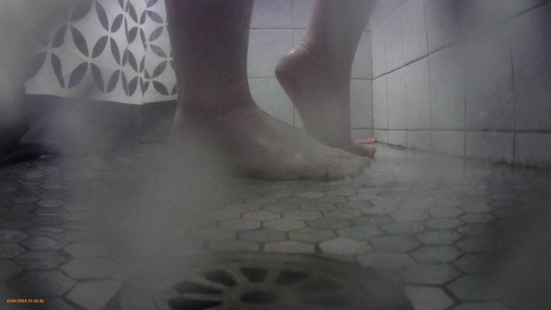 LaLaDelilah: Bbw douchevoeten