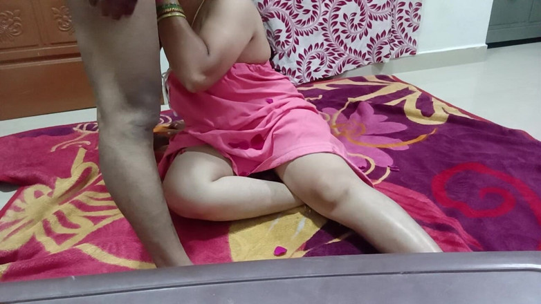 Muruga: Desi Aunty Fucking Before Brinjal Test for Aunty Pussy Part -1