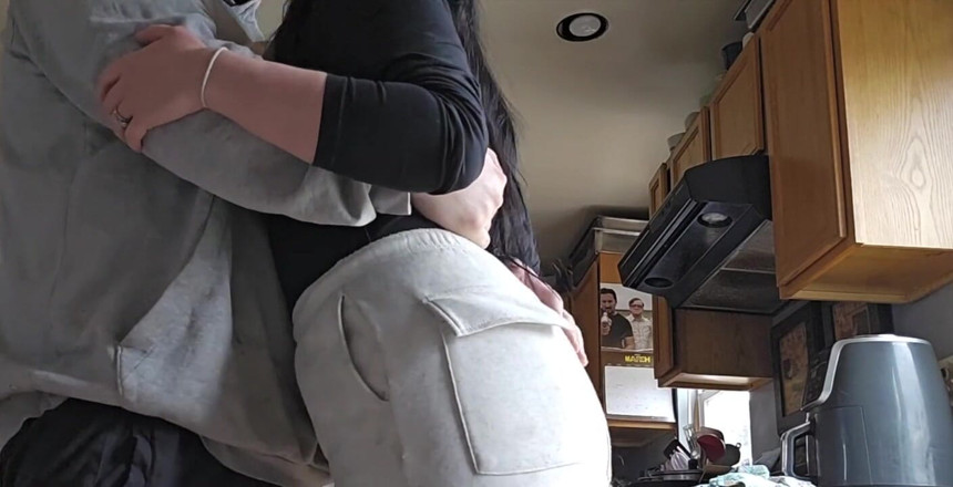 LEXI AND DAN: คุณเคยอยากให้เล็กซี่กราบไหว้ควยของคุณไหม?