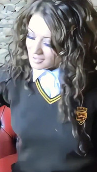 Zlatá hnědá s Becky Holt