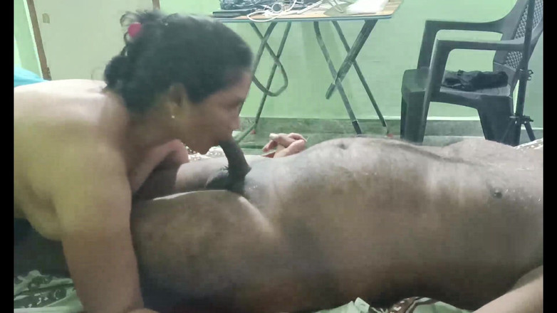 Sexy sindu: Soție desi sex cu înregistrare de acasă