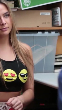 Shoplyfter - teen lừa đảo bị thám tử lớn tuổi đụ