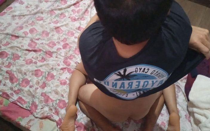 Martin13: Ev yapımı porno, genç büyük memeli sekreter eski patronu tarafından...