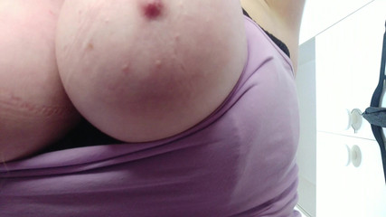 Julie_Bliss: Julie Bliss - giganta y tetona