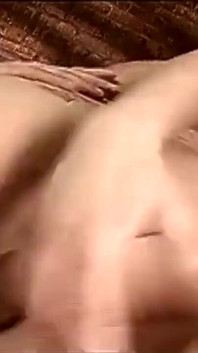 Blondine carly Parker mit großen möpsen genießt ein hartes ficken