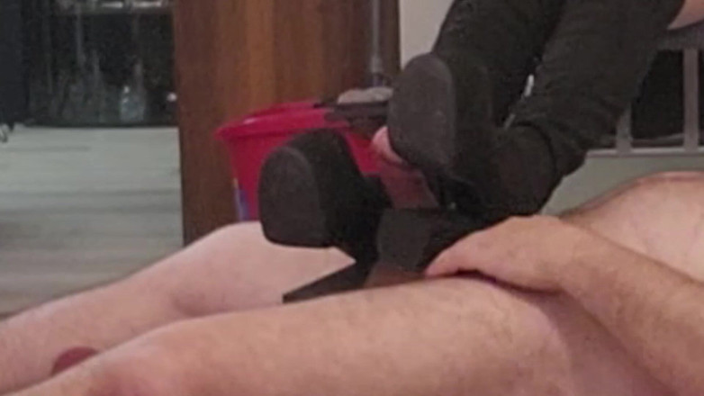 Miss jj chose: Zwisanie i ręczna robota z butami Część 4