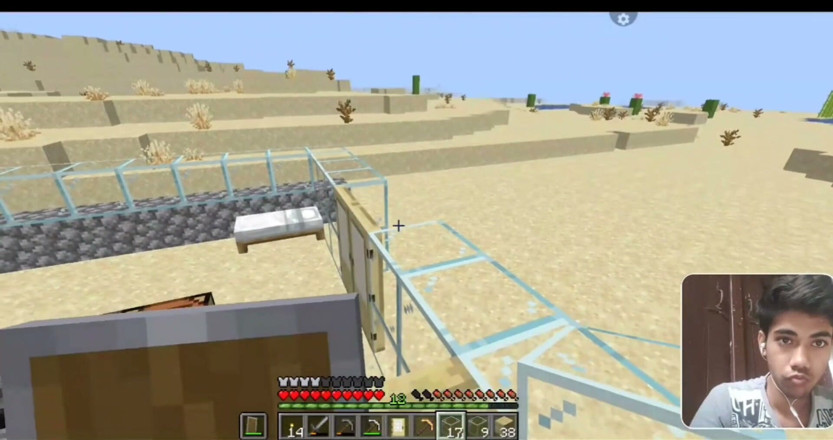 Julie games: First Time Build in Minecraft