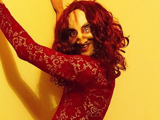 Demon Bitch: 性感的饥渴婊子