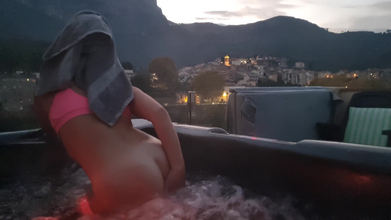 TheloveStory: Curvy teen masturbation pussy till orgasm in the jacuzzi