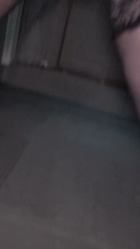 Já s punčochami stojící