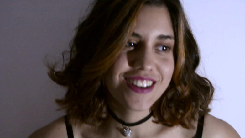 Sara Latina: Saras heißer striptease