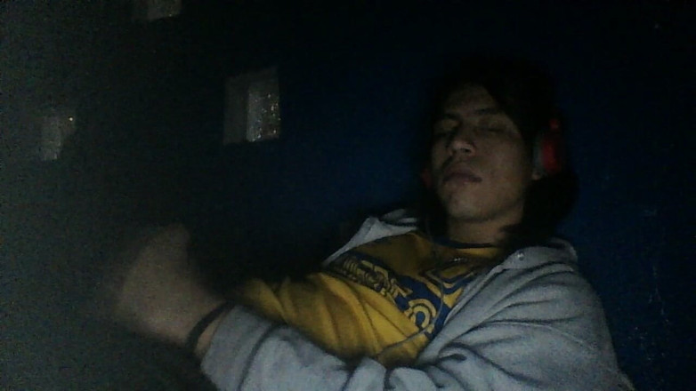 AlexAlejandro13: Dospělý muž