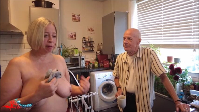 Red Heaven Media: Shooting Star - Hotwife