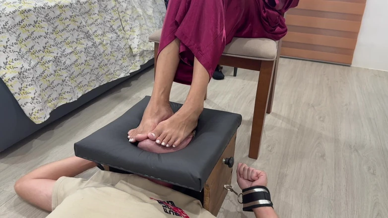 Mean Asian Wife: Cruel Foot Domination Locked in the Box