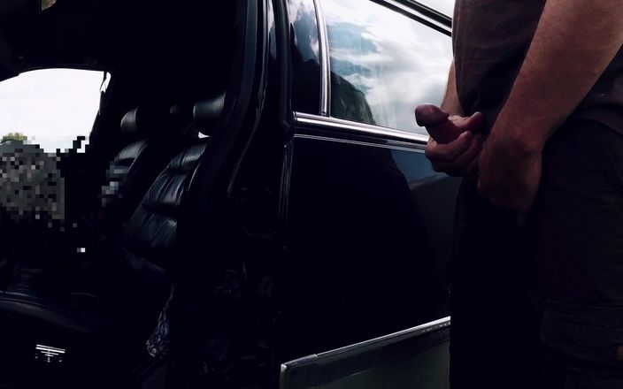 Beard Punk: Masturbando ao lado do meu carro