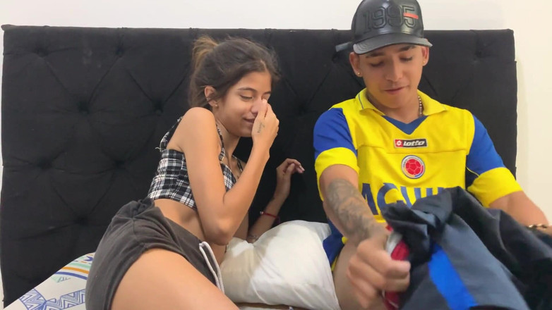 TUflacasex123: meri sauteli bahan seks karne ke lie jaagti hai