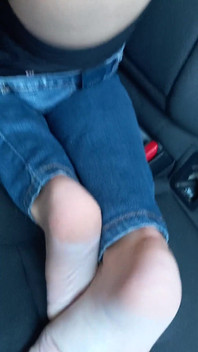 Horny 18 Year Old Eager for Cock