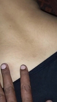 La tía Ritika fue follada duro durante la noche y la dejaron rápido