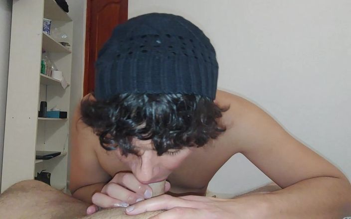 LeoTeenLatinos: Duitse hetero student houdt van latino femboys
