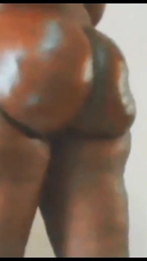 Dzaddy long strokes: Gorda rabuda ssbbw bunda abrindo