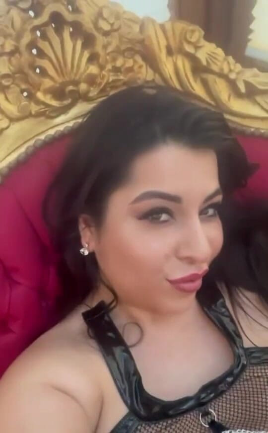 LadyAyse5: Relaxuji, zatímco pracuješ pro mě. Část 3