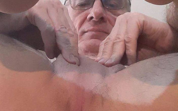 Big uncut hard cock: Дія дупи