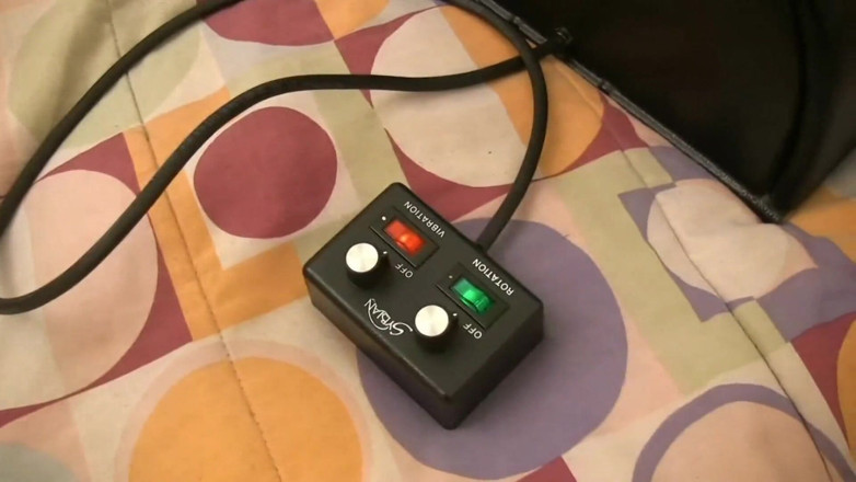 Cryptostudios: Cute blonde teen orgasms on sybian machine