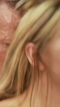 Rondborstige brunette Francesca Felucci wordt na de training in de ring geneukt