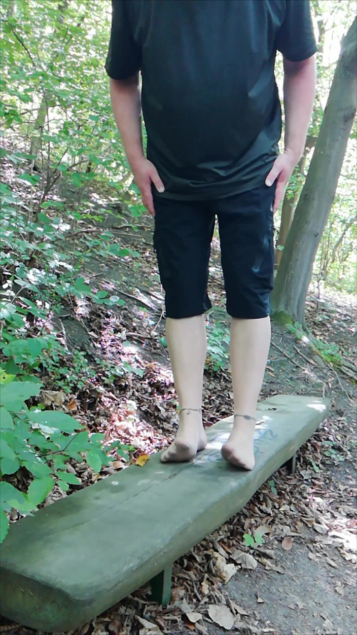 Carmen_Nylonjunge: Nylon Fetish Break on the Seilbahnberg