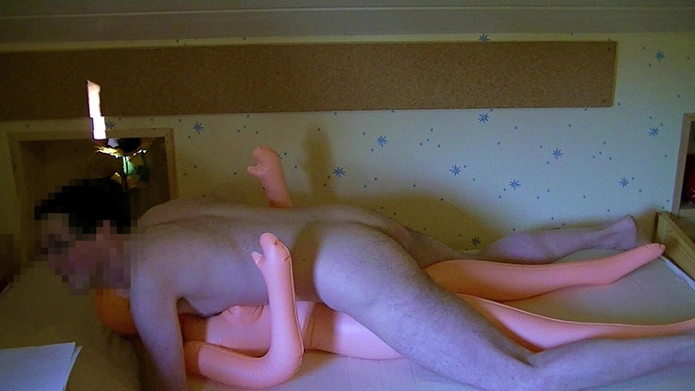 Mark Hannes: 섹스돌 콘돔 섹스 자위