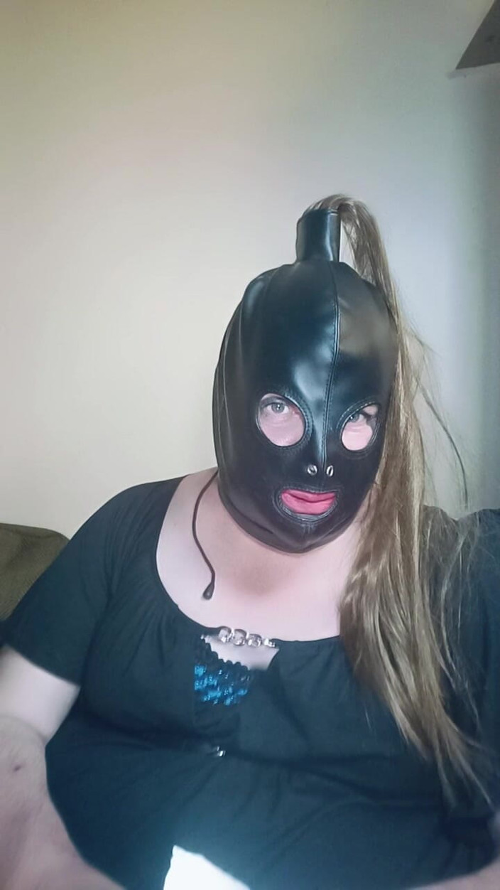 Stephanie-Nicole-TV: Bbw tv pregunta cómo limpia sus juguetes sexuales después de...