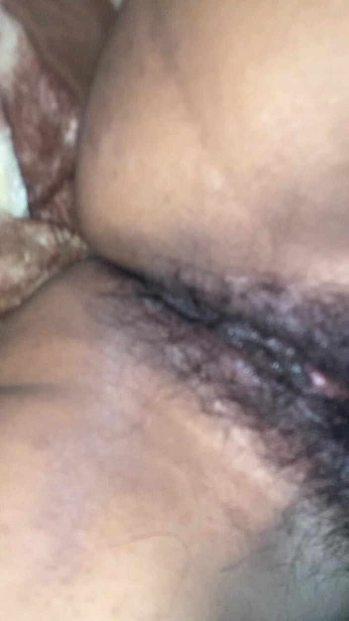 Hotgirl9: 18-jähriges mädchen fingert feuchte muschi desi indische orgasmus-masturbation