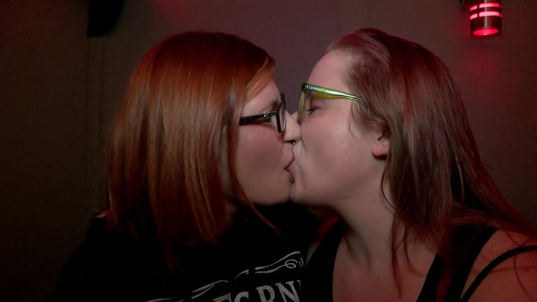 Private Society: Butt licking lesbians
