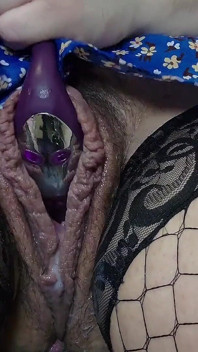 Meia preta, buceta gorda, vibrador cremoso orgasmo