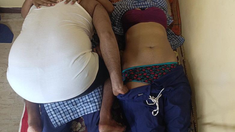 Pushpa studio: Seorang gadis dengan ayah tirinya