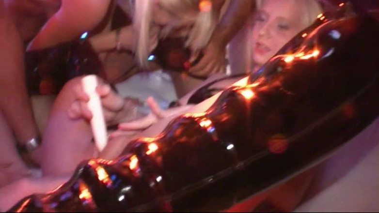 Laureen pink & friends: 메가호트 사용자파티