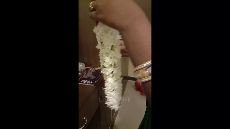 Luxmi Wife: Wearing Saree to Fuck Office Friend - Bts