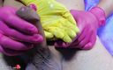 Virgin Lux: Neue schönheitsbehandlung - 4 hände handjob mit latexhandschuhen - mann abspritzen in handschuh