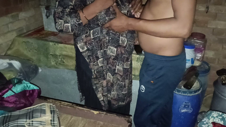 Bhabhi UP: Najma Bhabhi Ki Dekh Toh Main Mad Ho Gaya Bhabhi...