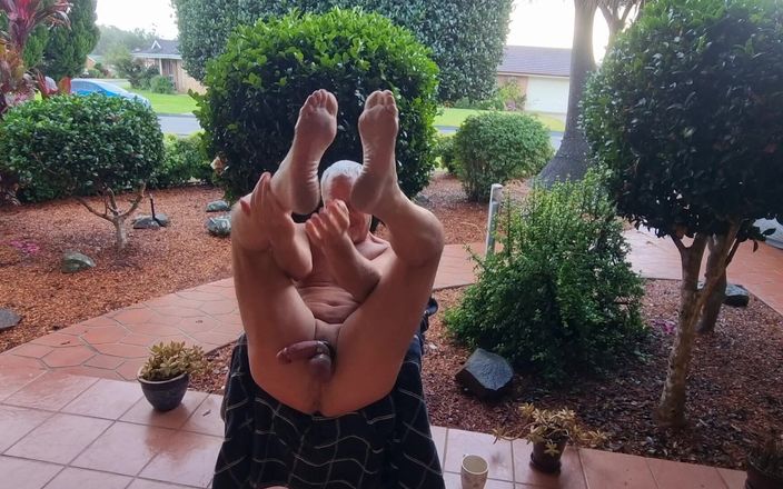 yogiyumyum: Daddy Outdoor