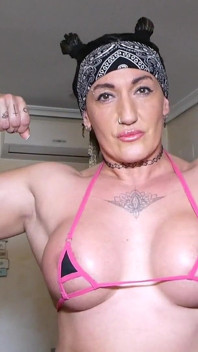 Sehr schlampe, personal trainer