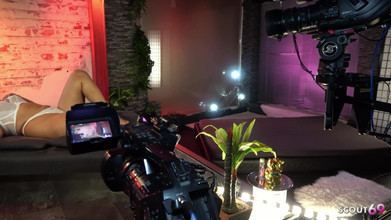 Scout69: Tysk kurvig stor röv tonåring Sofia förför att suga vid...