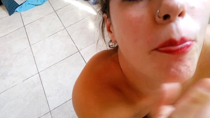 April BigAss: Deep throat good morning day, cum swallow!!!