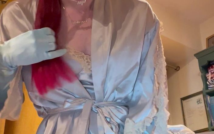 Jessica silk: Jess Silk Rides假阳具