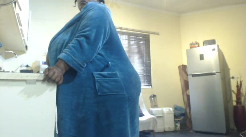 Legendary Booty Overdose: Ebony BBW Strip retas