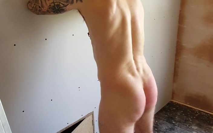 Sexydickman: Building Site