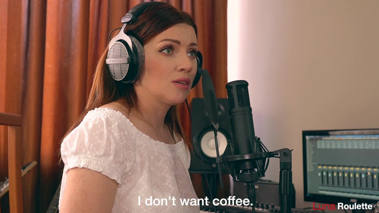 Luna Roulette: Si Dia Menghisap Lebih Baik Daripada Dia Menyanyi