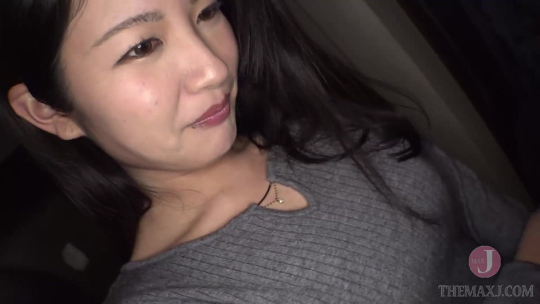 JAV Amateur: When 22yo chick's erotic switch is turned on, she's a sex...