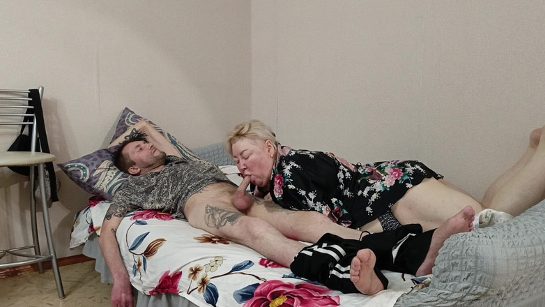 Zona901: Hàng xóm thổi kèn và nuốt tinh