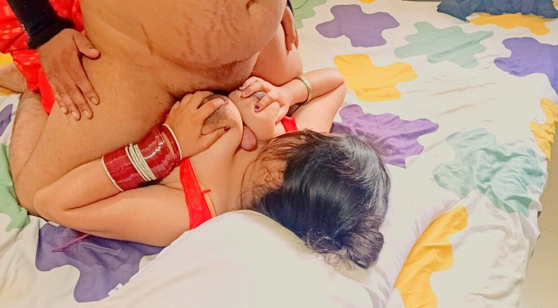 Abhikshasexvideos: Desi indická tetička dává kouření a žhavý sex hindské video